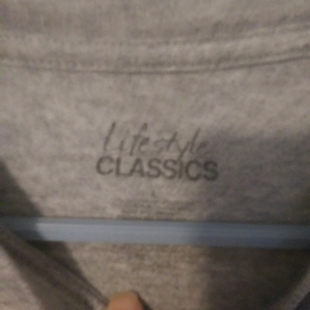 Shirt - Picture 2 of 3